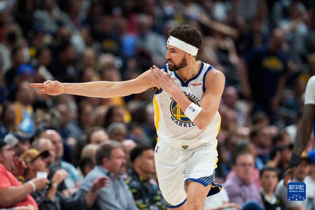 周琦为肘击道歉：我是下意识反应 不是故意的